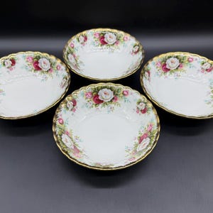 Tigelas de sobremesa de frutas Royal Albert Celebration (conjunto de 4) Bone China England
