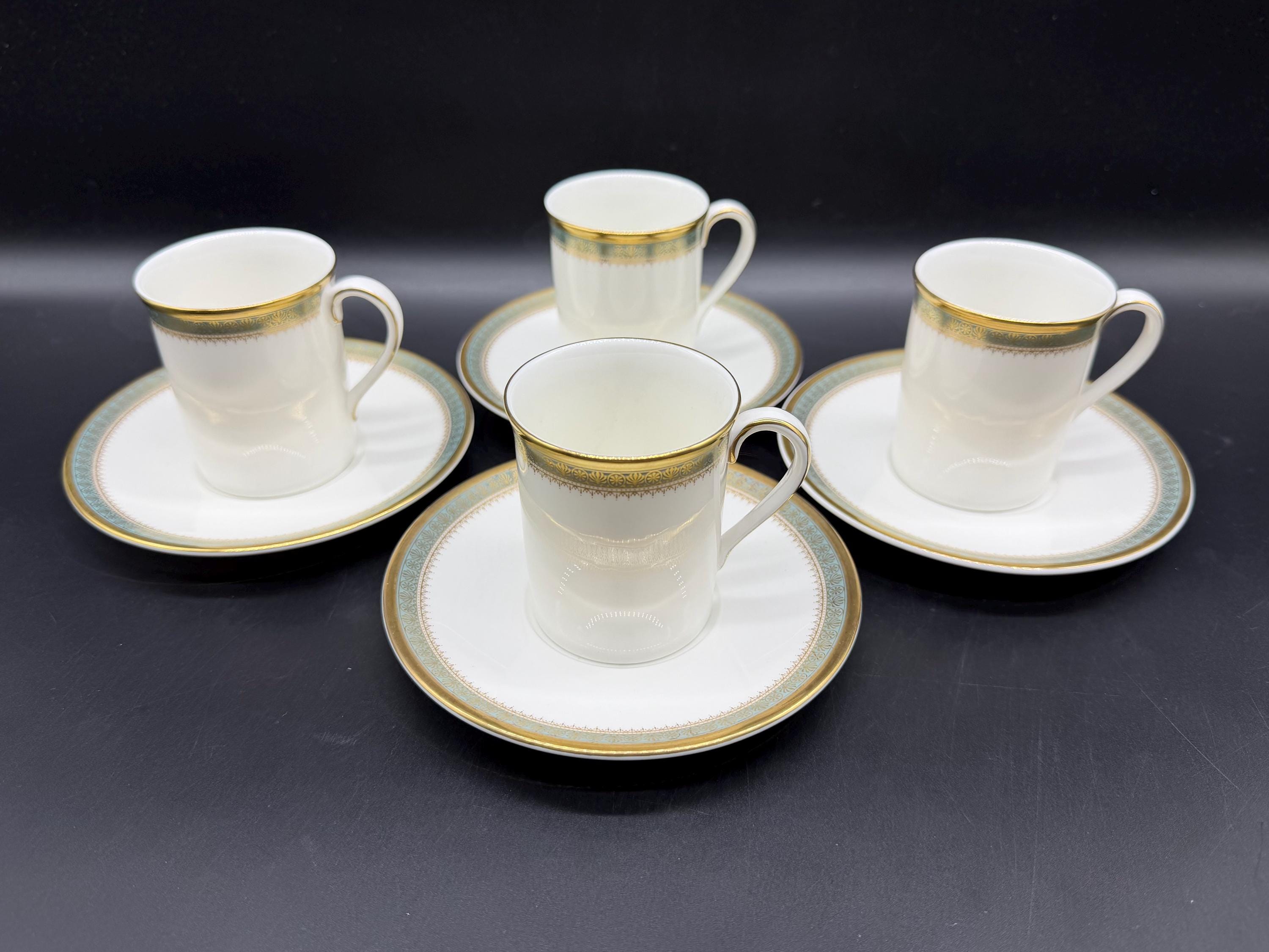   CARNATION ロイヤルドルトン 茶器セット Royal Doulton Clarendon Demitasse Cup Saucer Sets (set of 4) Bone