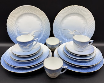 B and G Bing & Grondahl Seagull 5 Piece Place Setting X 4 Denmark