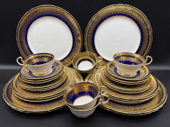 Aynsley Simcoe 5 Piece Place Setting X 6 Bone China England 30
