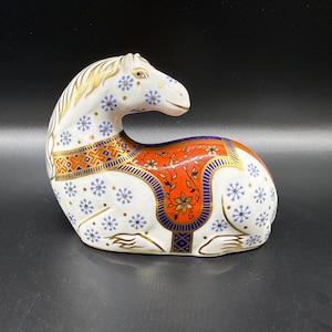 Royal Crown Derby Horse Paperweight Bone China England No Stopper