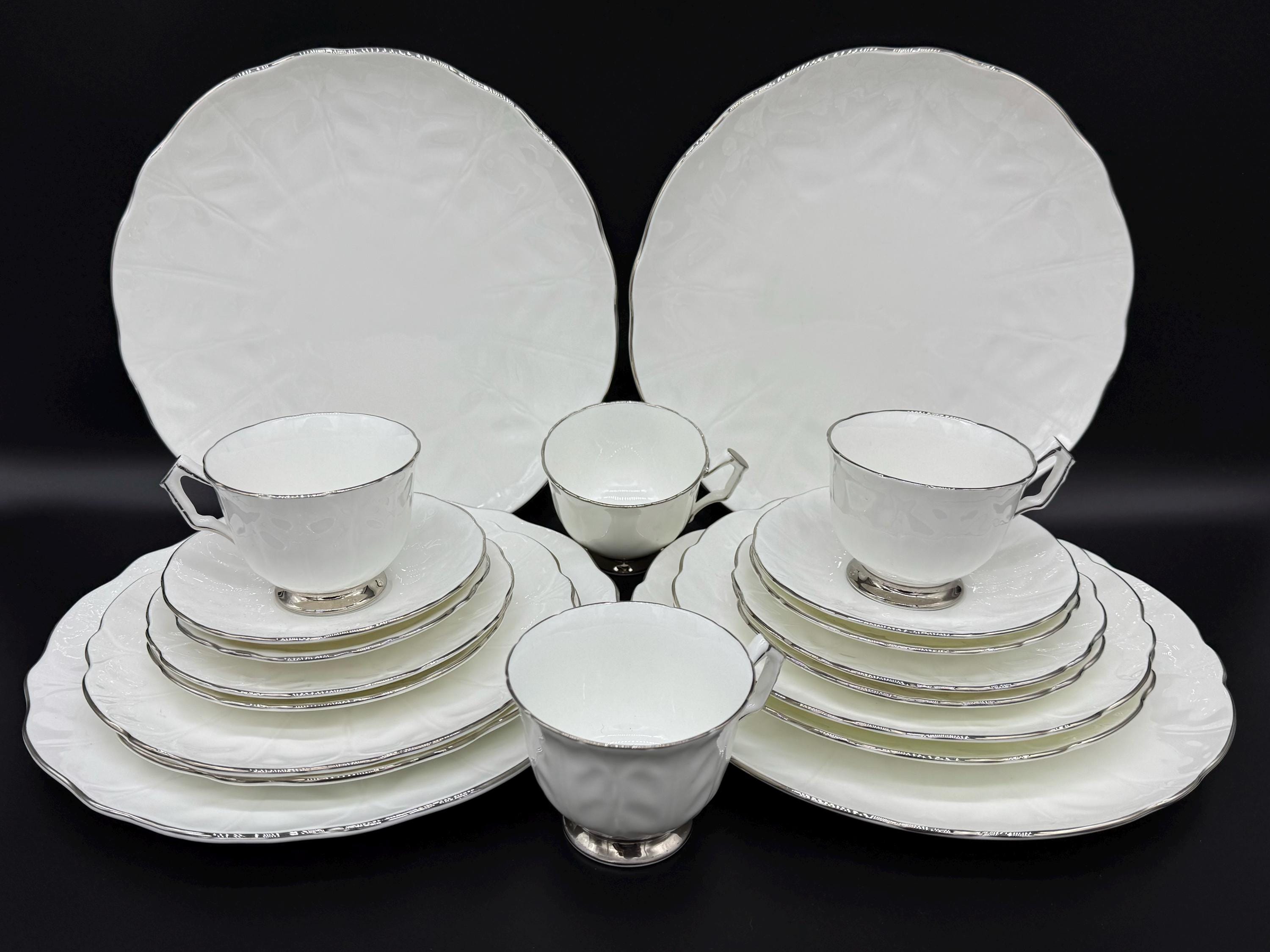Aynsley Spring Crocus 5 Piece Plate Setting X 4 Bone China