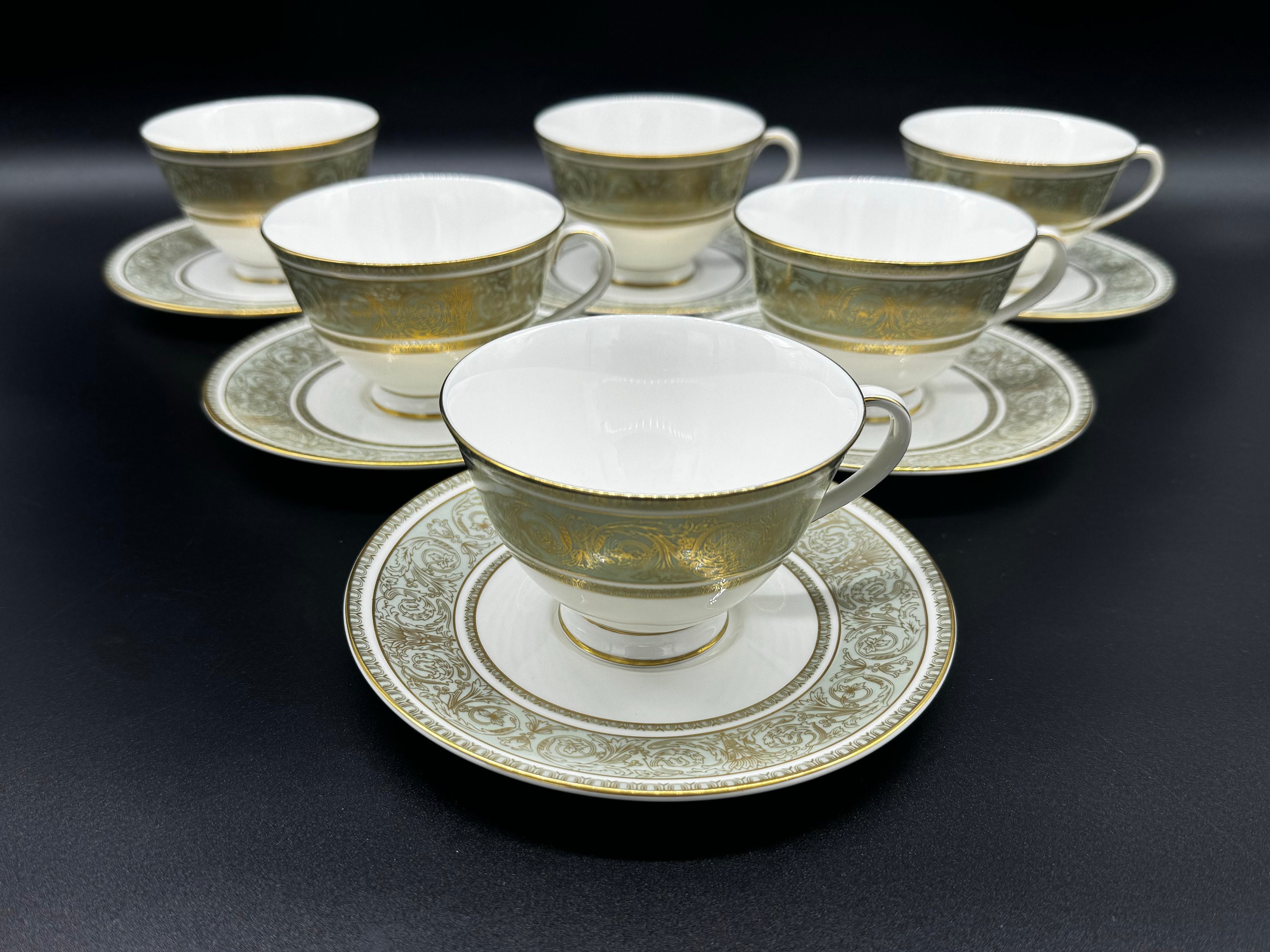 Royal Doulton English Renaissance Tea Cup Saucer Sets(6) Bone
