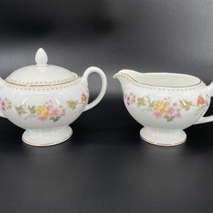 Wedgwood Mirabelle Creamer Sugar Bowl with Lid Set Bone China England