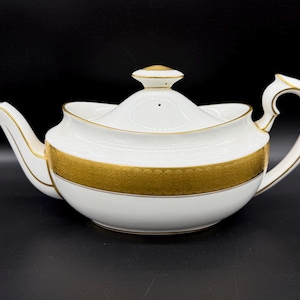 Royal Crown Derby St. George Teapot Bone China England