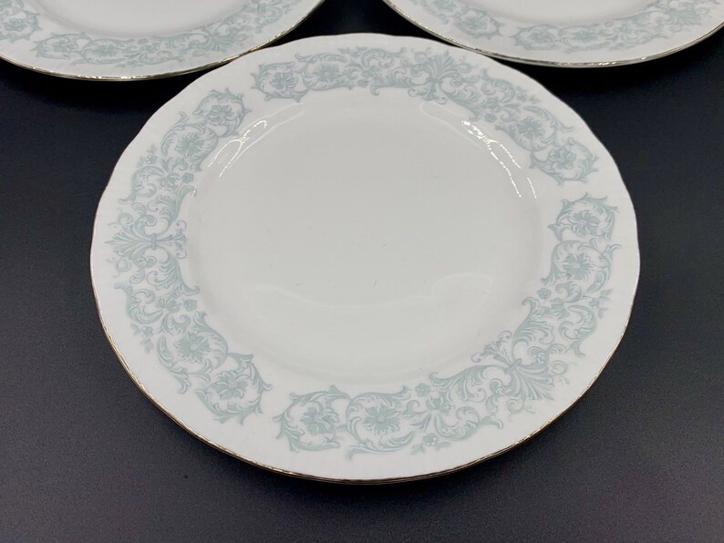 Paragon Melanie Salad Luncheon Plates Set of 4 Bone China England