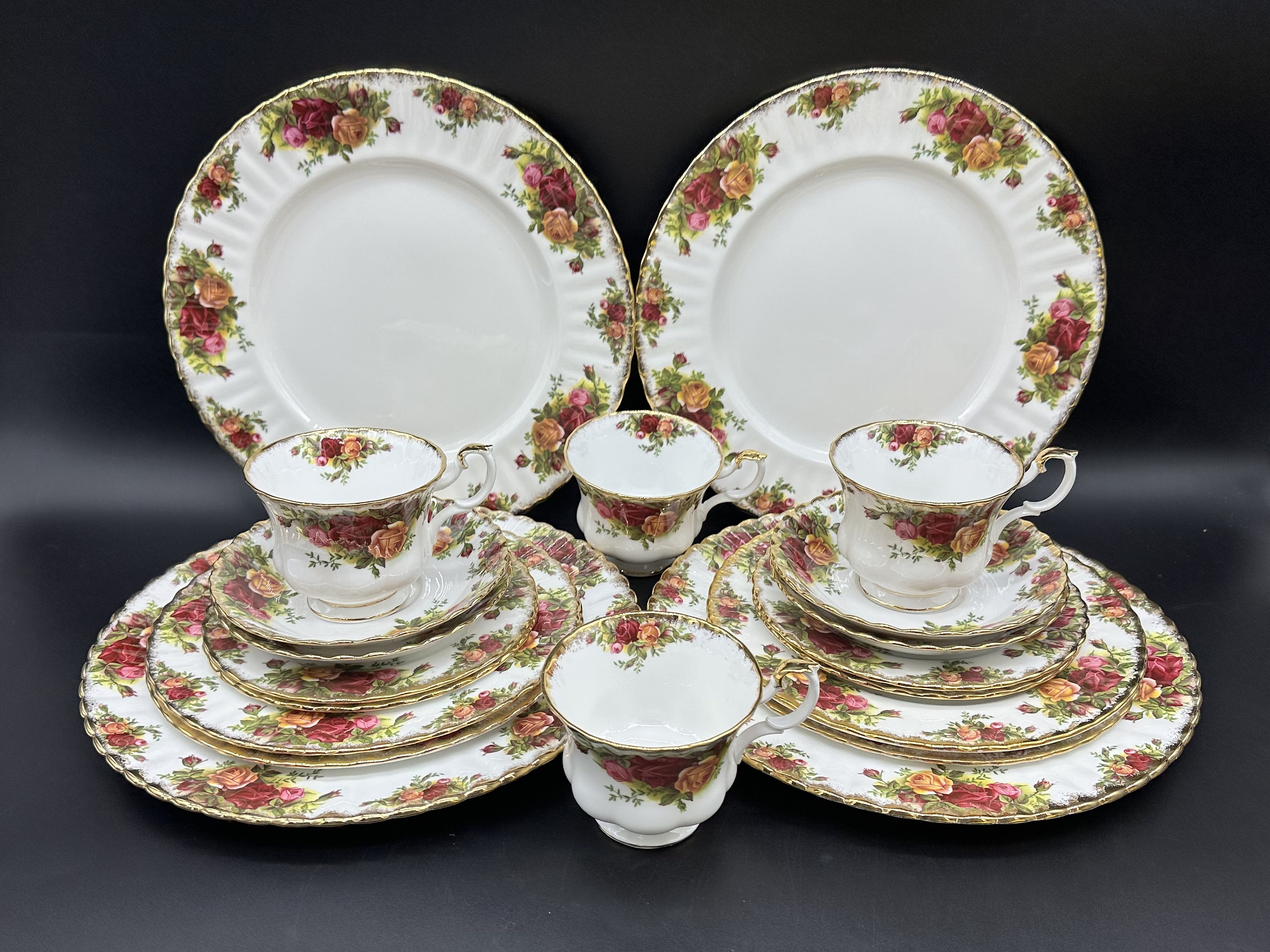 Vajilla royal albert old country roses sale