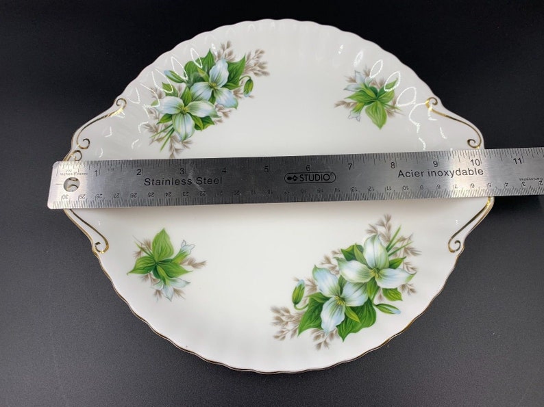 Royal Albert Trillium Cake Platter Plate Bone China