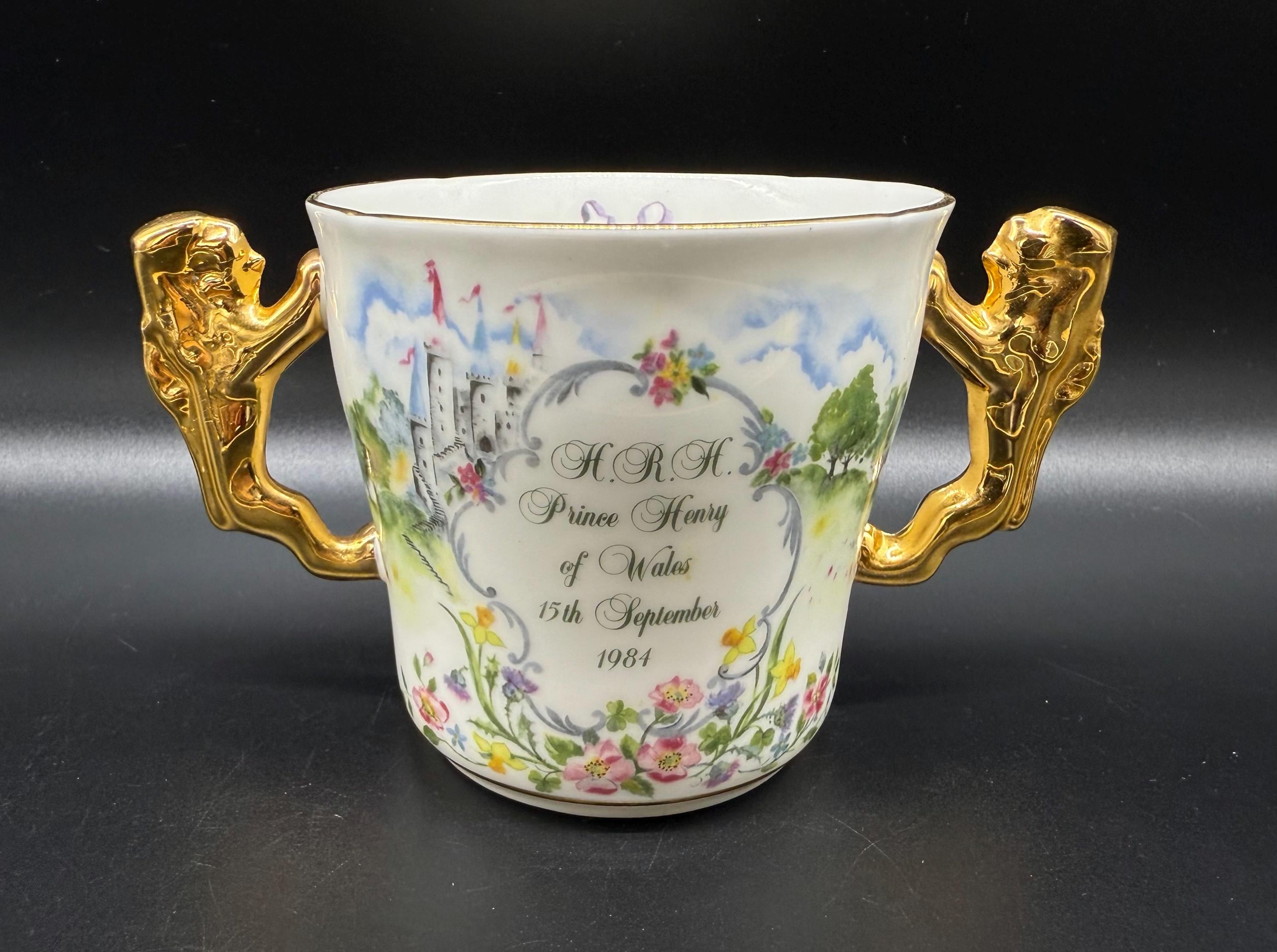 英国ヴィンテージ◆パラゴン1984年プリンスハリー誕生記念ラヴィングカップ Paragon Fine China Prince Henry (Harry) Commemorative Loving