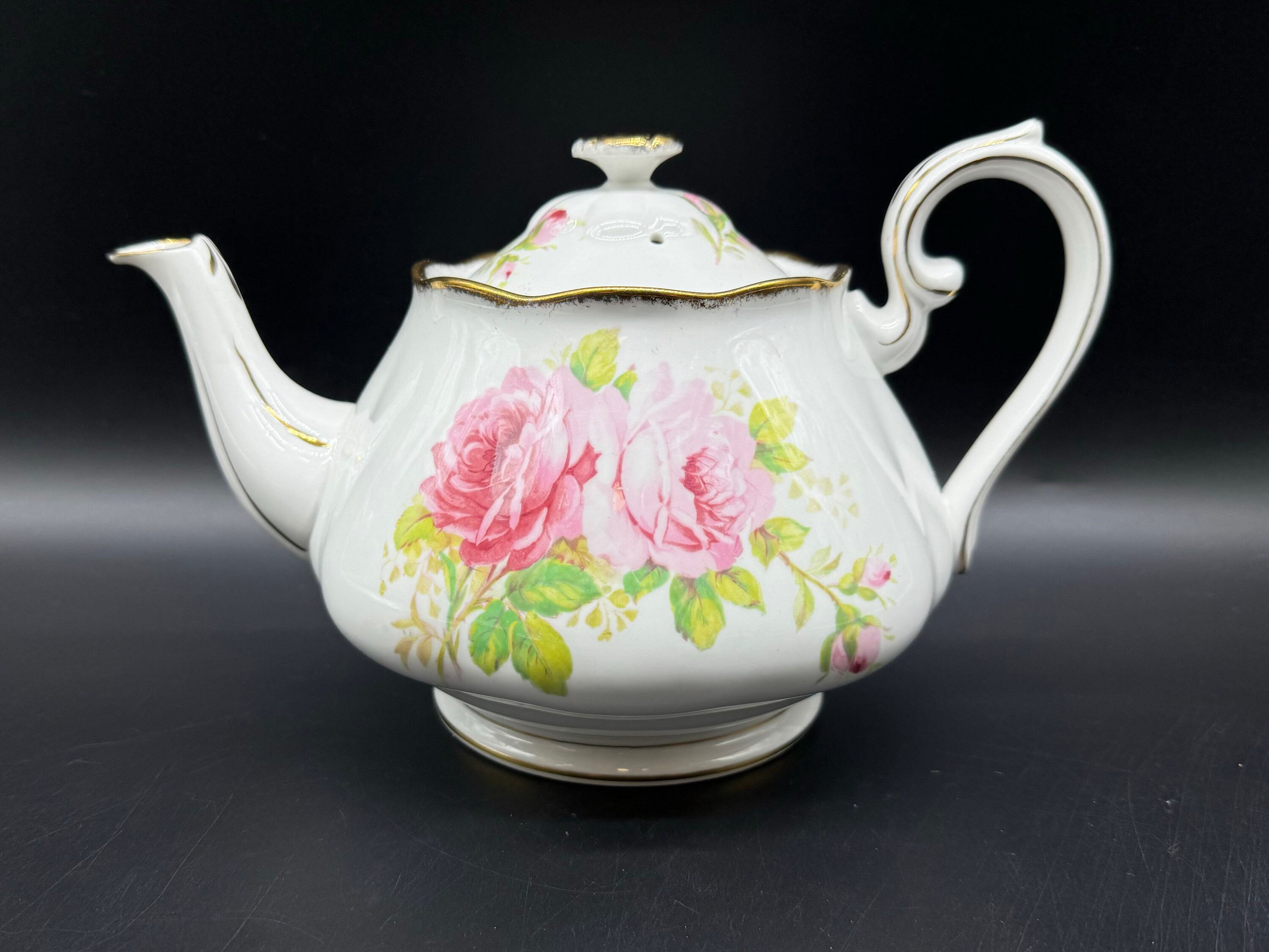  ロイヤルアルバート 英国製 ハーティントン ティーポット Amazon | ロイヤルアルバート(Royal Albert) オールドカントリー