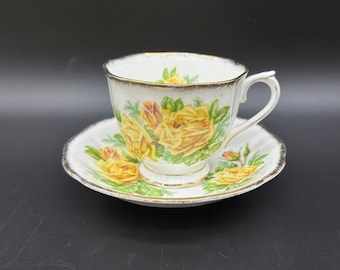 Royal Albert Yellow Tea Rose Breakfast Tea Cup Saucer Set Bone