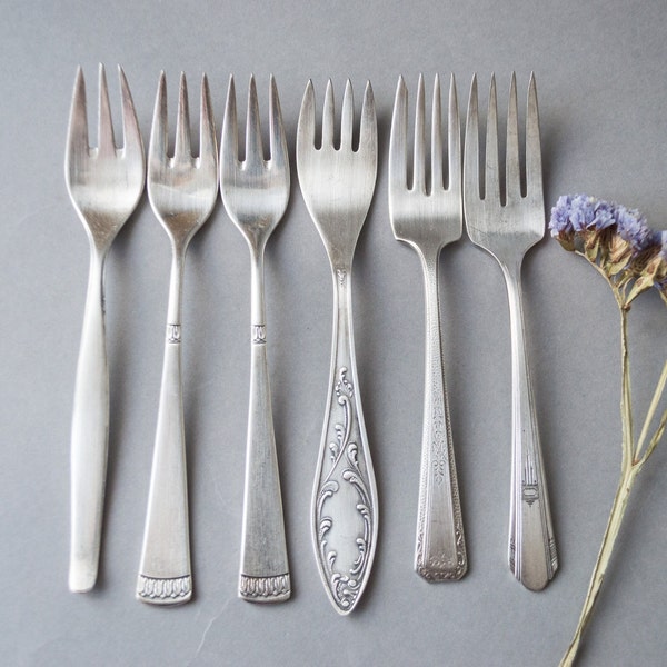 Shabby cake forks Mismatched serving Silver plate Stamping blanks Food photo prop