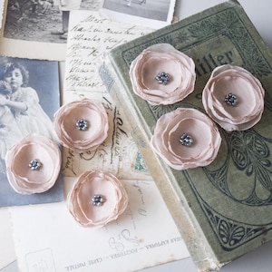 Apliques de flores de organza, 6 o 12 piezas, beige frío, con cuentas, adornos, scrapbooking, técnicas mixtas, diario