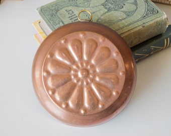 Copper baking mold Floral Patina Aged Wall decor Swedish vintage