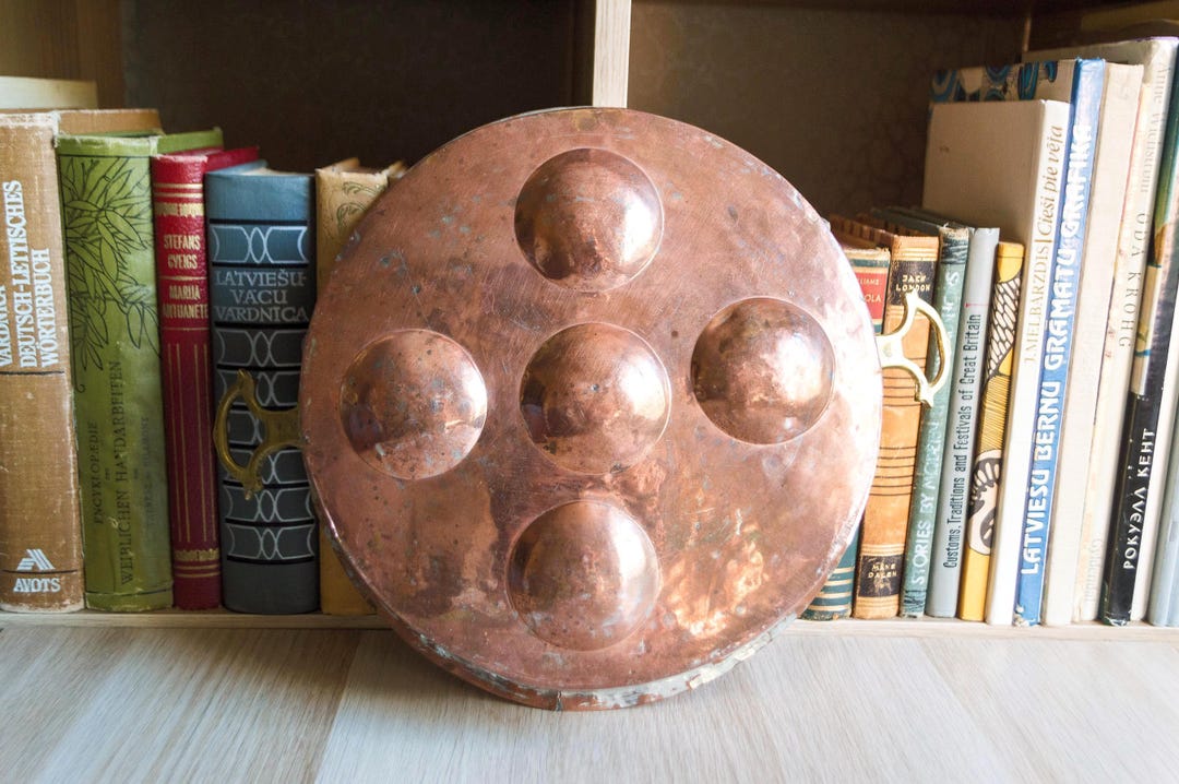 Large Copper Pan Scandinavian Vintage Rustic Kitchen Decor Egg Pan Aged ...