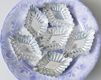 Stampi da forno a rombo, stile shabby arrugginiti, scanalati, a forma di diamante, vintage svedese, per foto di cibo