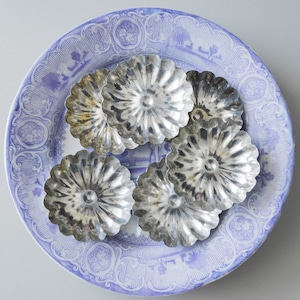 Baking molds Shabby Worn Fluted Floral Shallow Jello Food photo props