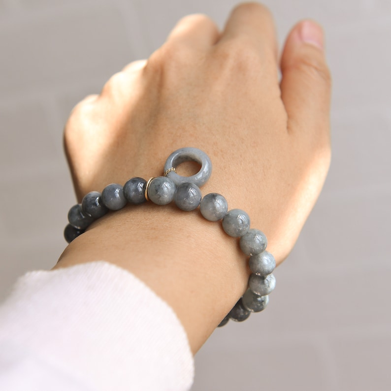 Traditional Chinese artReady to shipstyle1092B Natural Type A Jadeite Jade Black Chicken beaded Elastic bracelet