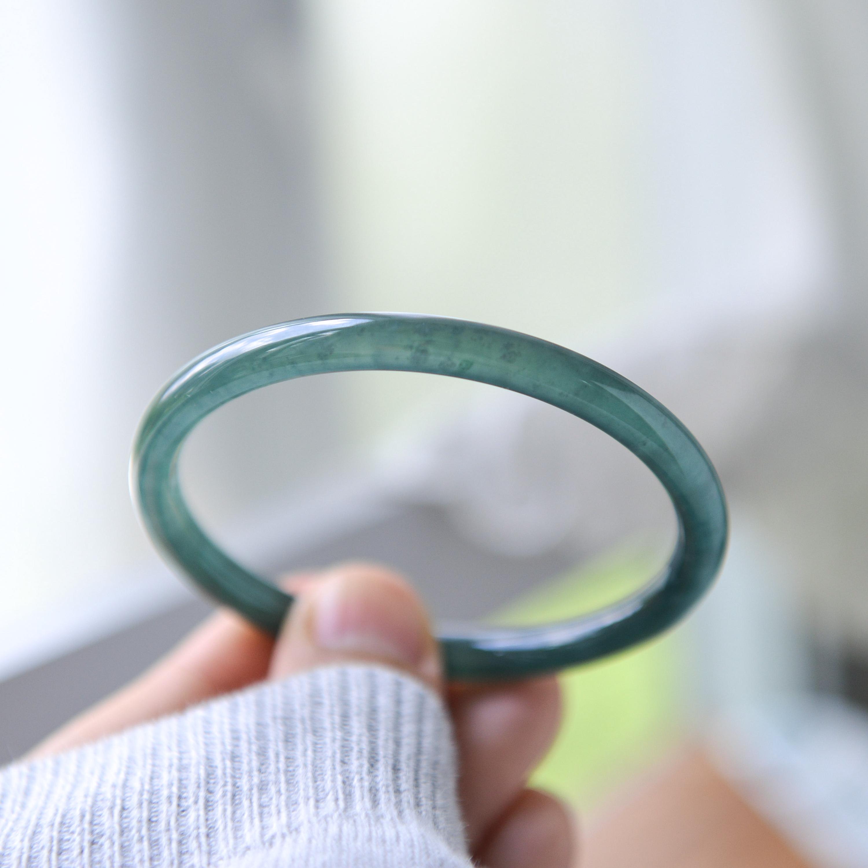 翡翠　バングル　グアテマラ シンプルな大人カッコいい＊グァテマラ翡翠バングル | 大阪梅田、中崎