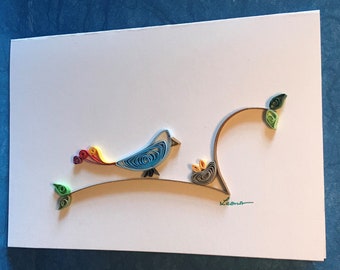 Oiseau et nid, carte de vœux pour toute occasion, papier de 3mm roulé ou quilling, fait main, belles couleurs, original, créatif, épuré