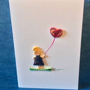 Petite fille, carte de vœux pour toute occasion, papier de 3mm roulé ou quilling, fait main, belles couleurs, original, créatif, épuré