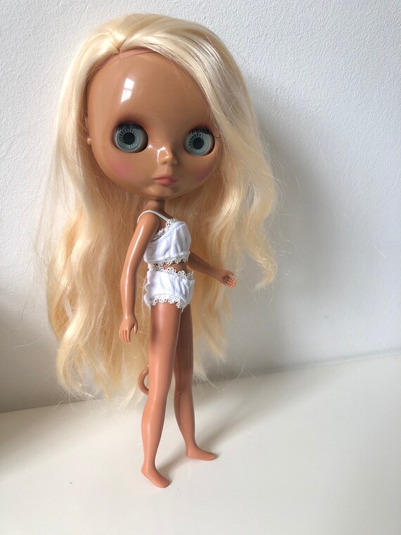 Blythe Doll Long Honey Blonde Hair Tanned Skin Etsy