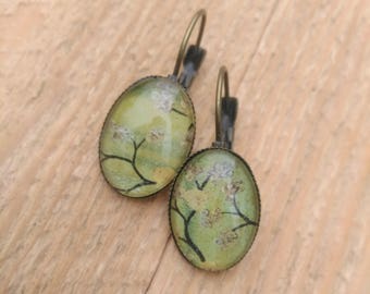 Earrings, Sleeper earrings, Fashion creation, Green and different earrings, Cabochon jewellery, Costume jewellery,