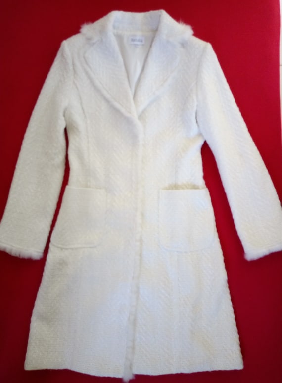 Manteau en tweed blanc cassé