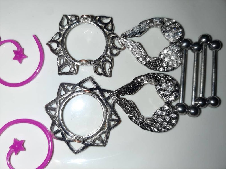 18 piece variety lot of body jewelry for 16 or 18 gauge nipple piercings