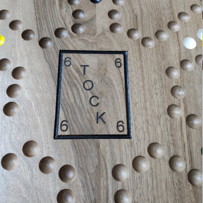 Jeu Tock En Bois - Société 4 Joueurs - Plateau Pliable - Règles Stratégiques - Âge 6+ - Sac Coton Inclus
