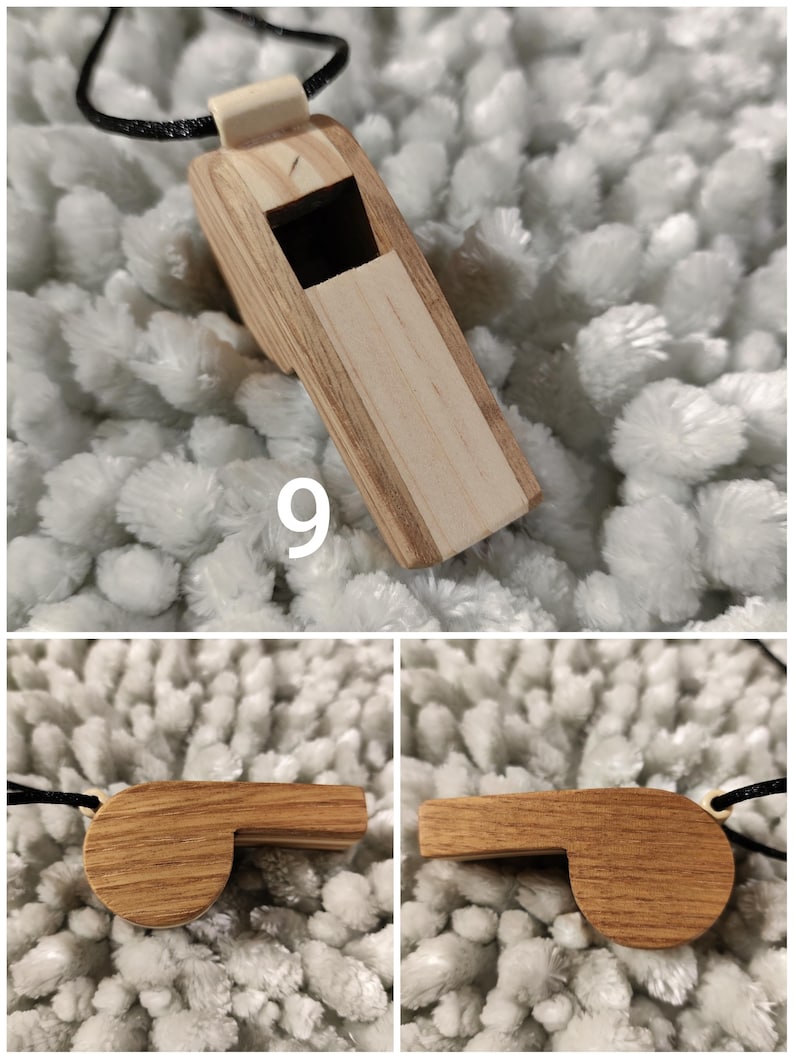 K&ouml;nnte beinhalten: Eine Holzpfeife mit heller Maserung und dunkelbraunem Seitenprofil, befestigt an einer schwarzen Kordel. Die Pfeife verf&uuml;gt &uuml;ber ein rechteckiges Mundst&uuml;ck und eine quadratische Schallkammer&ouml;ffnung. Die Zahl 9 ist auf der Draufsicht aufgedruckt.