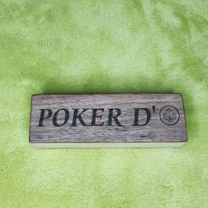 coffret en frêne et noyer avec ou sans dés poker d'as en hêtre fabrication artisanale et gravure au laser