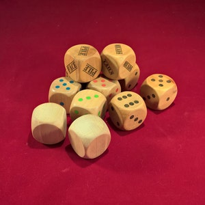 Wooden dice size 40mm model of your choice size on request French manufacture