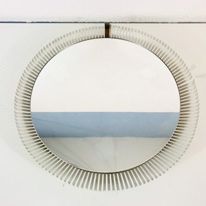 Mid Century Modern Illuminated Wall Mirror by Stilnovo, Italy, 1960s