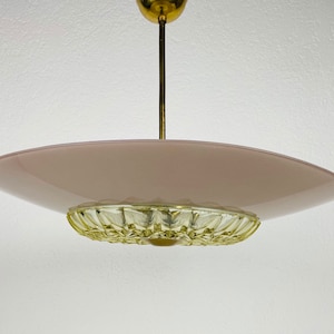 Lampada a sospensione in vetro di metà secolo nello stile di Boris Lacroix, anni &#39;60