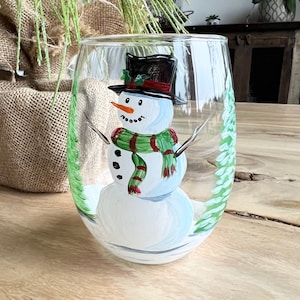 Hand Painted Christmas Holiday Wine Glasses / Santa / Mrs. Claus / Snowman / Crab / Palm Tree / Oysters