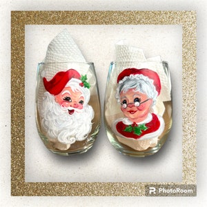 Hand Painted Old Fashioned Mr. & Mrs. Santa Claus Wine Glass