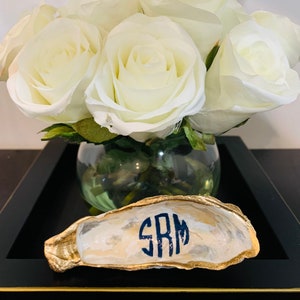 Natural Oyster Shell Ring Dish / Monogrammed Ring Dish / Bridesmaid Gift / Graduation Gift / Birthday Gift