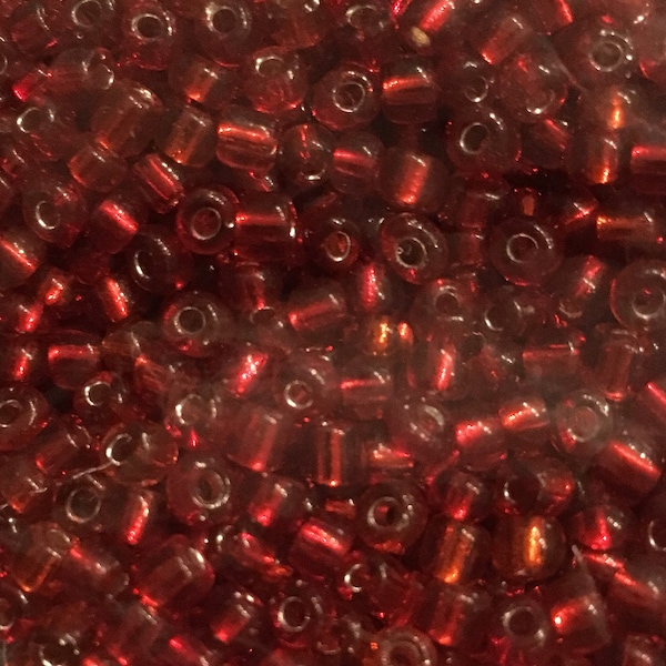 Perles de rocaille 3 mm rouge transparent