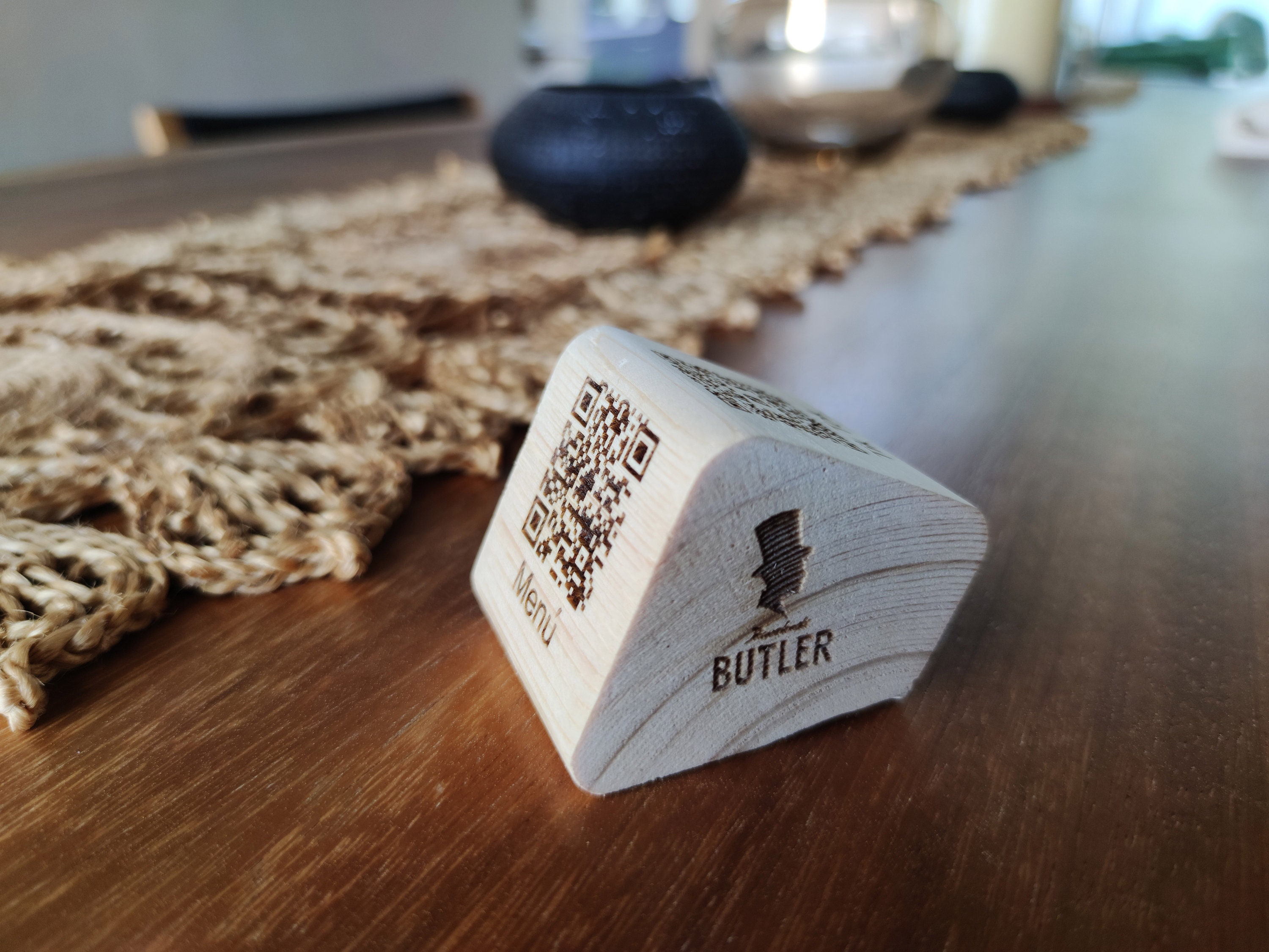 Custom Engraved Wooden QR Menu Cube - Restaurant Tabletop Stands (set ...