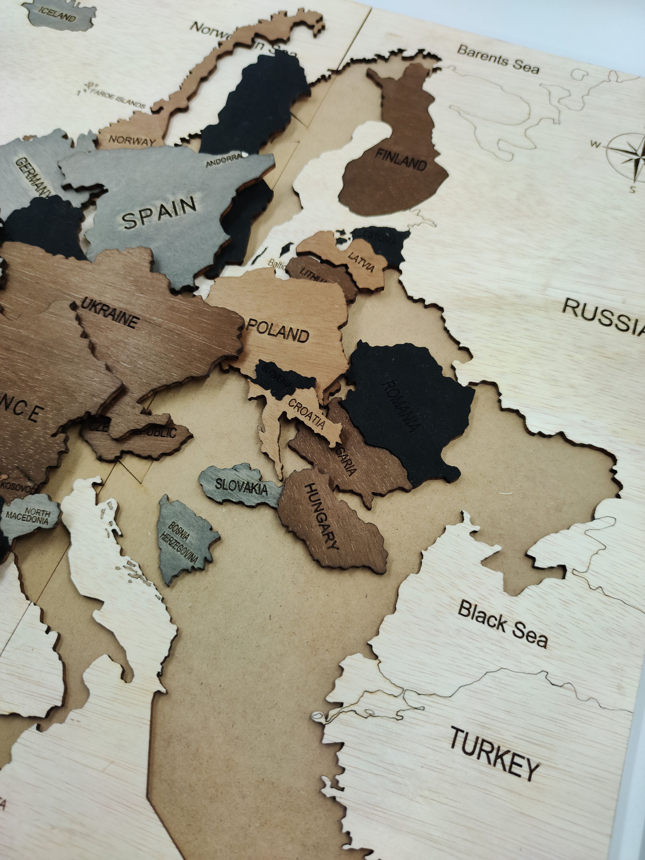 Montessori Wooden Europe Map Puzzle – Educational Geography Toy