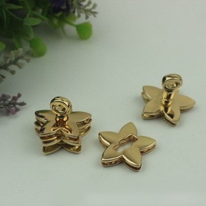Blume Drehverschluss 29mm Geldbörse Charm Organizer GepäckZubehör Antik Gold Verschluss und Schlüsselverschluss kleine Tasche Clutch Metall Zubehör Bulk