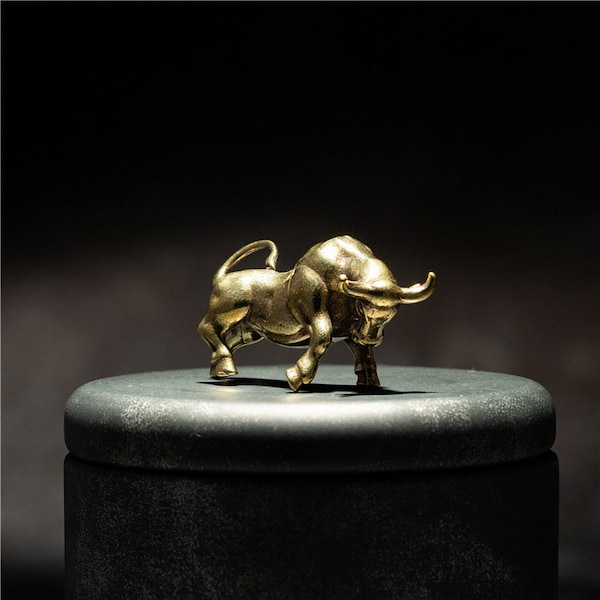 Solid Brass Old Fighting Bull Mini Figurine Concho Pendant Charm Decor Miniature Figure Keyfob Antique Color Accessories For DIY Handmade