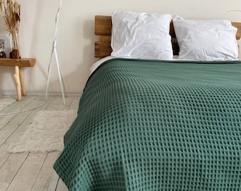 Waffle Cotton Bed Blanket, Soft Queen King Bedspread
