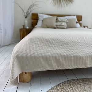 Soft Cotton Bed Cover, Comfortable Throw Blanket, Premium Cotton Queen Size Bedspread, Soft Bed Throw, Beige Lightweight Blanket