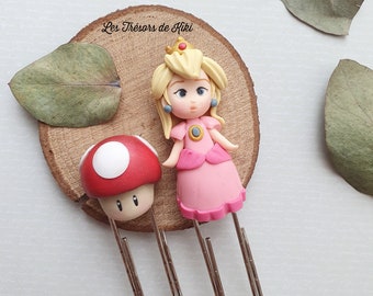 Set of 2 doll and mushroom paper clips. Doll and mushroom bookmarks in fimo. Handmade paper clips. Bookmark. Fancy bookmark.