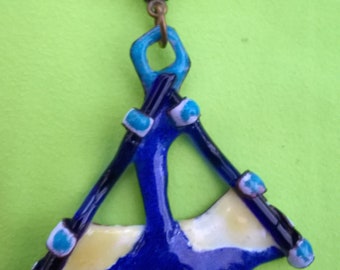 Pendentif Email et verre "Le voilier"