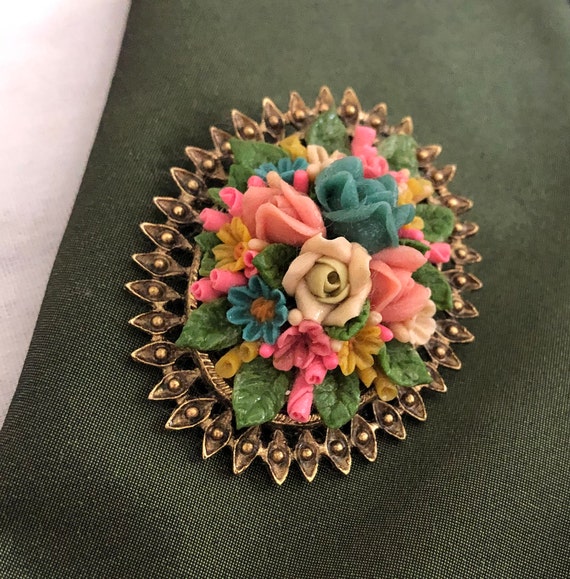 Oval Brooch, Flower Pin, Molded Flower Brooch, Mu… - image 7