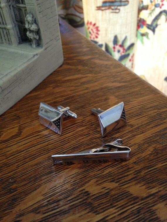 Vintage Swank Tie Clip & Cuff Links - image 2