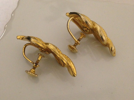 Vintage Coro Leaf Earrings, Gold Leaf Earrings, G… - image 2